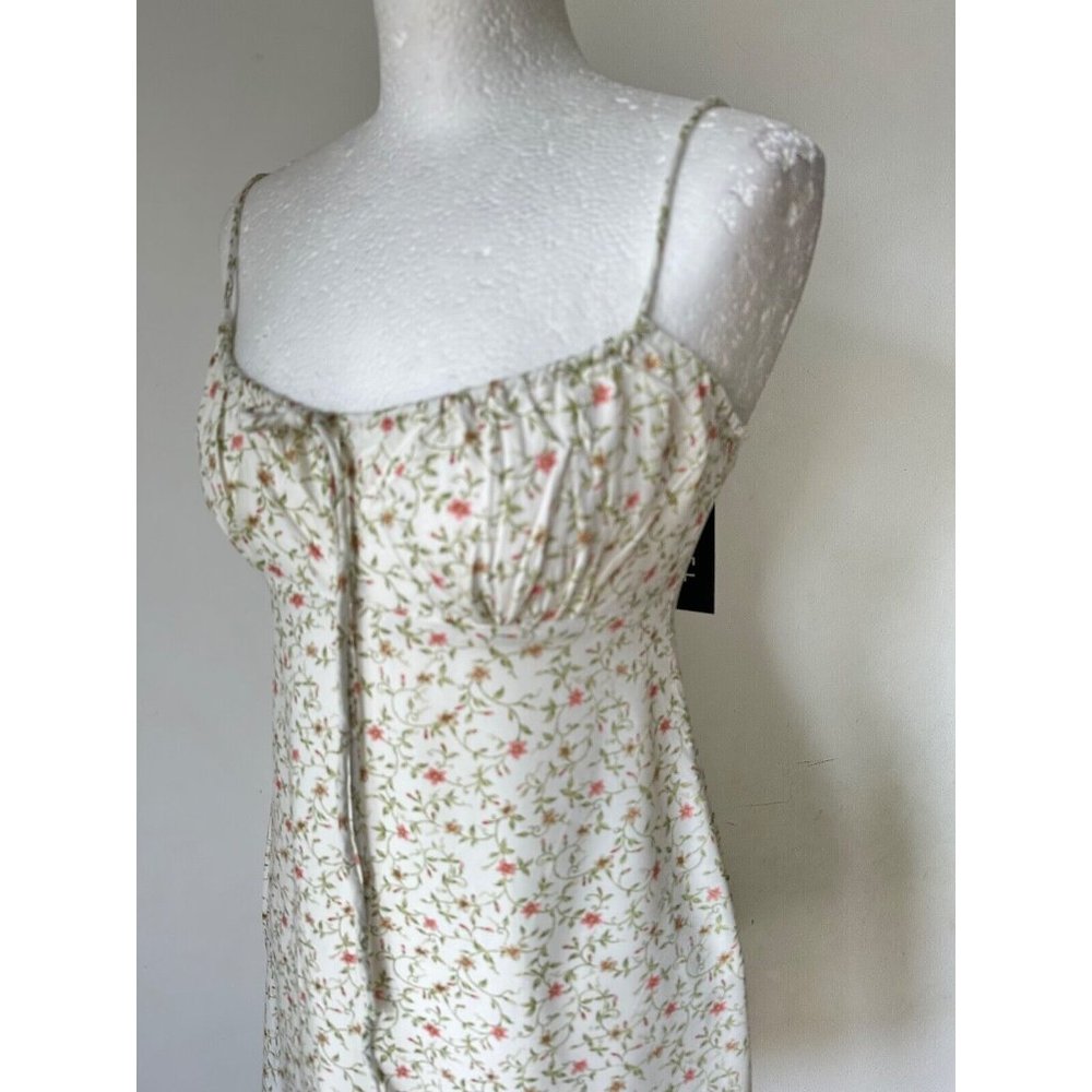 MOTEL Alaca Dress Pretty Petal Ivory Size S - Picture 3 of 3
